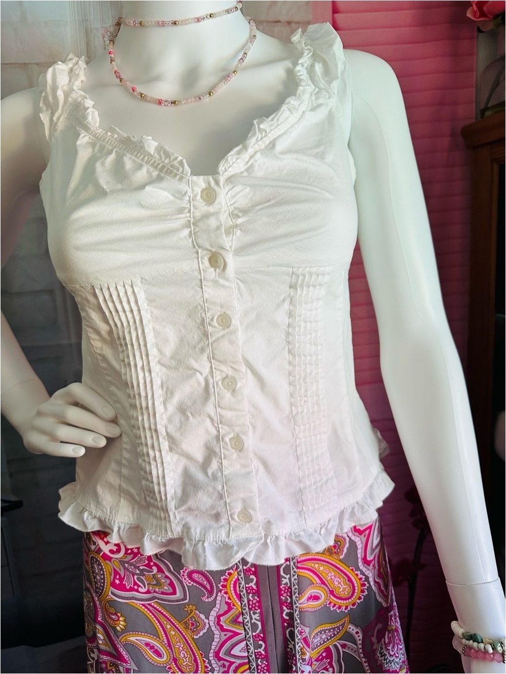 White Ruffle Button-Front Tank Top - Picture 2 of 7